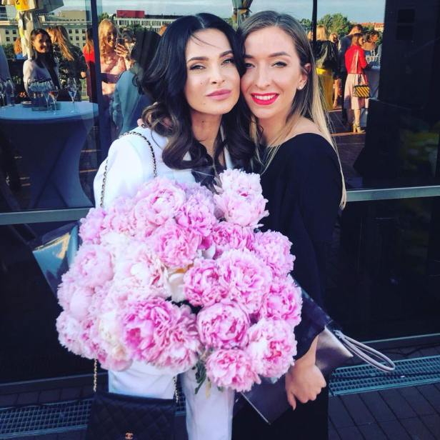 35145875_10204547331960914_8977763868176547840_n